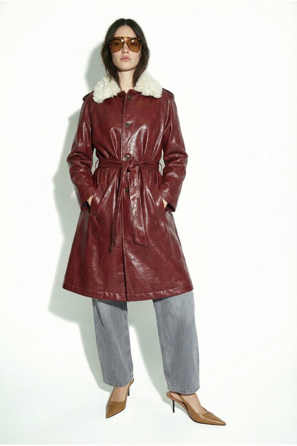 Bordeaux-colored vinyl trench coat made in Italy