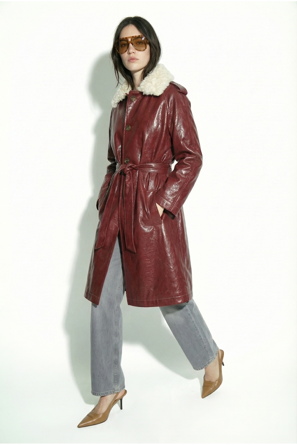 Bordeaux-colored vinyl trench coat made in Italy