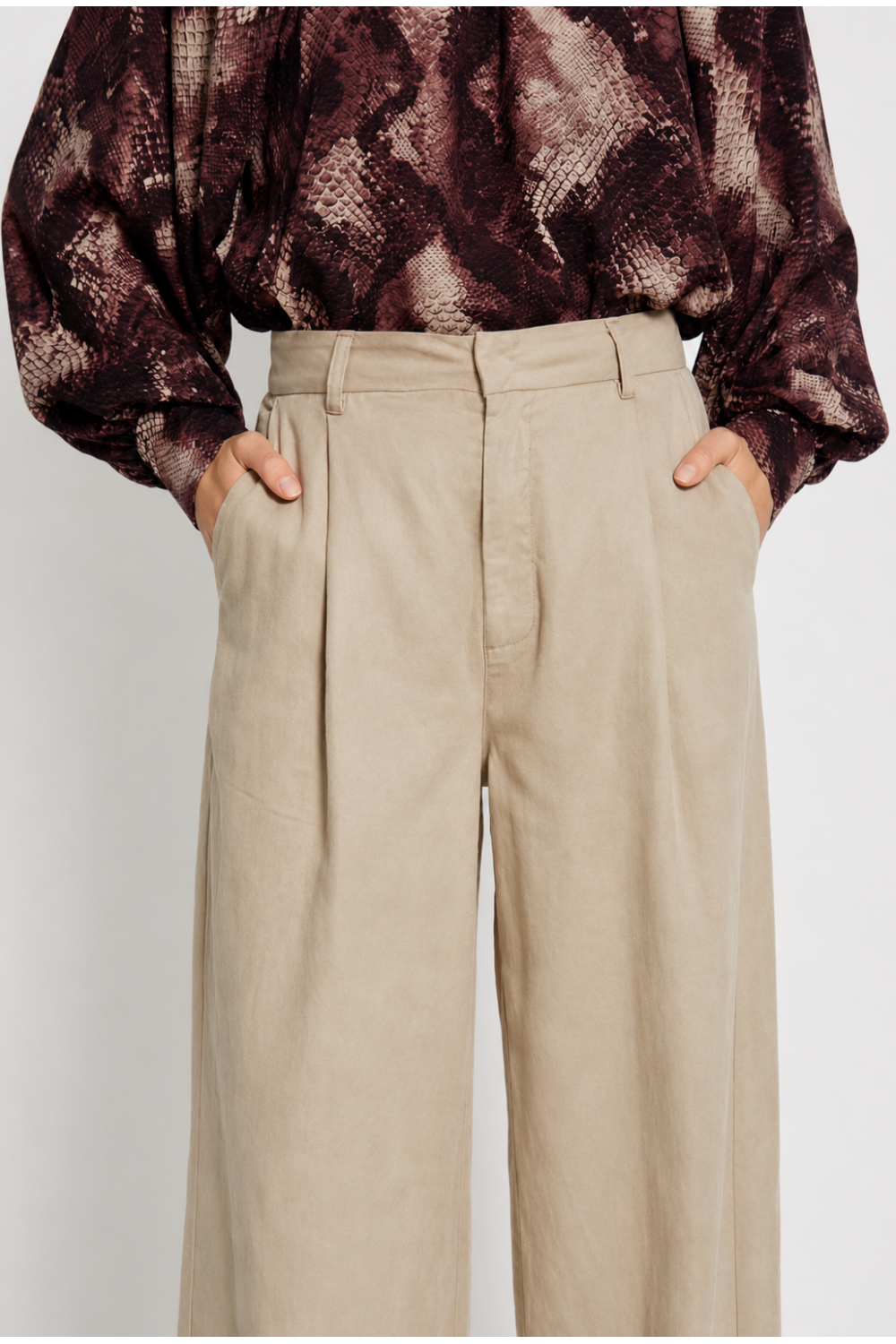 Beige Rio Lyocell pants made in Italy